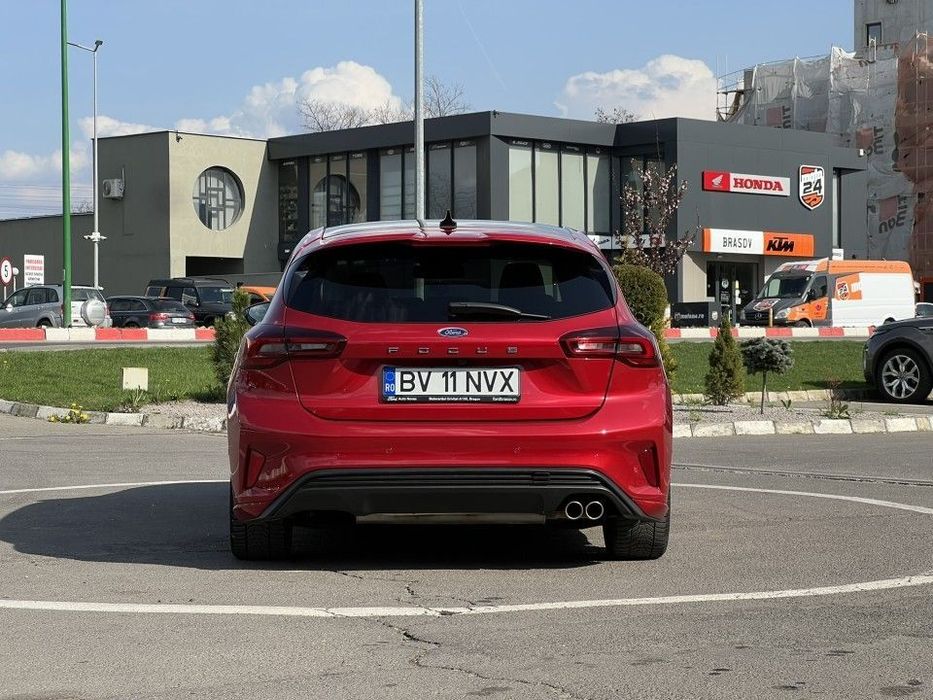 Ford Focus Ford Focus MCA 5 usi ST-Line X 1.0T EcoBoost mHEV 155 CP A7