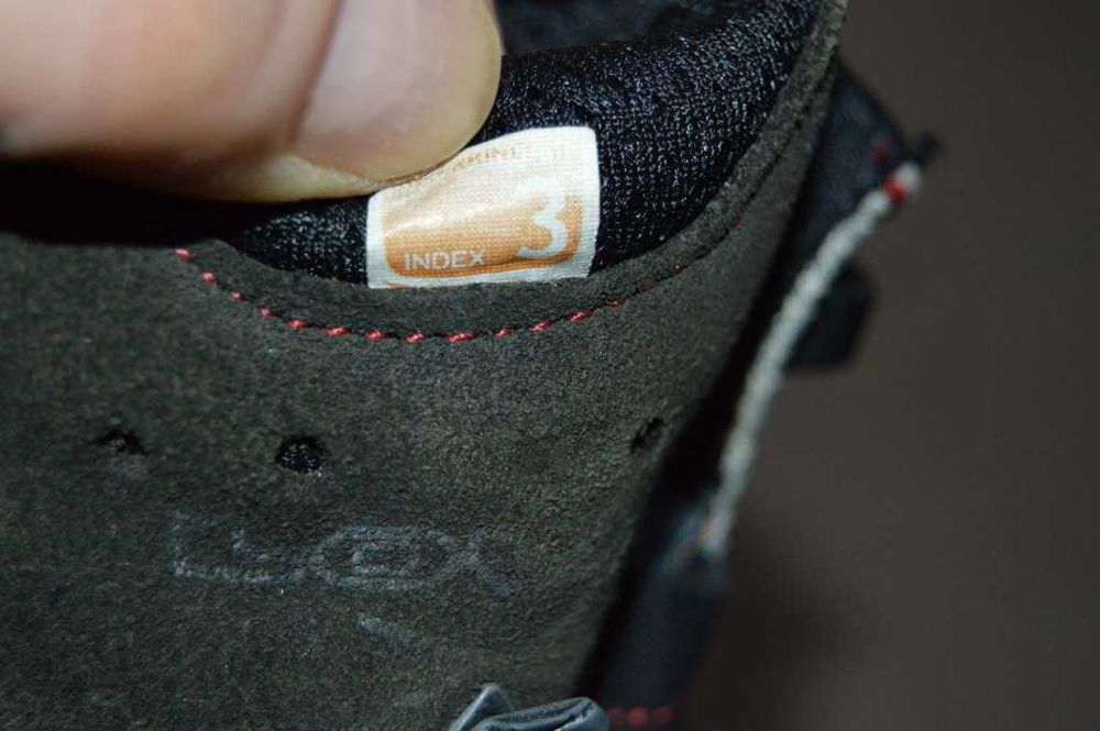 Ghete Munte Lowa Khumbu TC GTX Ws Gore-Tex Marimea 37.5 (24.1 cm)