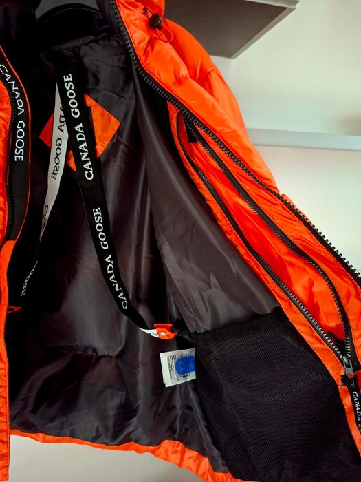 Geaca iarna Canada G. impermeabila calitate premium