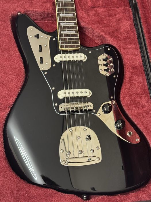 Электрогитара Squier Classic Vibe 70’s Black с кейсом