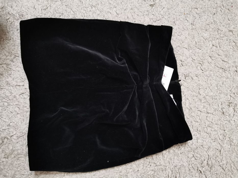 Fusta zara noua cu eticheta