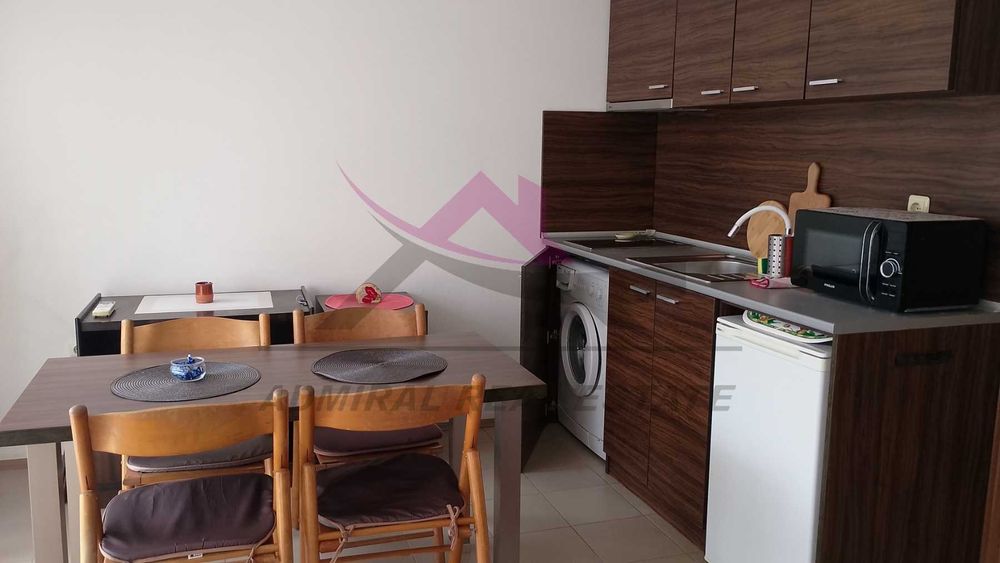 Дава се под наем Двустаен апартамент в Варна, Център - 62 кв.м за 398.82 € - Снимка #2