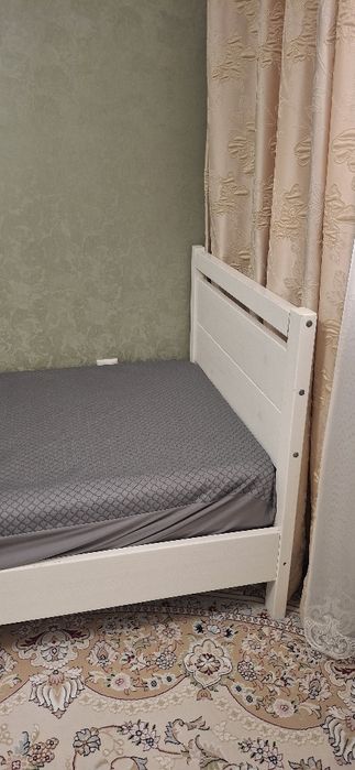 Кровать одну спальный