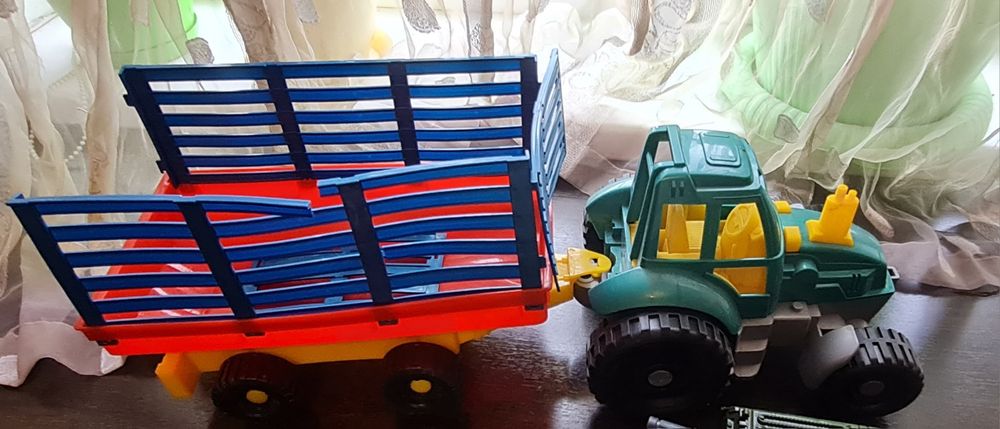 Продам детские игрушки