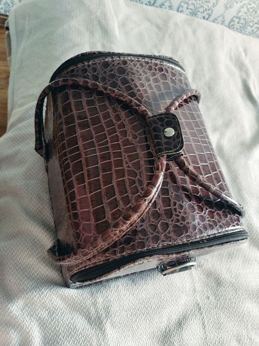 Продам сумку визажиста