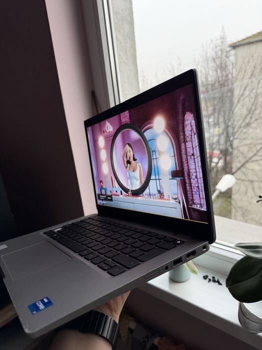 Vand Laptop Dell Latitude 5320 intel i7 gen 11