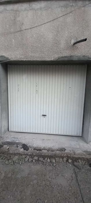 Гараж под наем, ж.к. Лагера