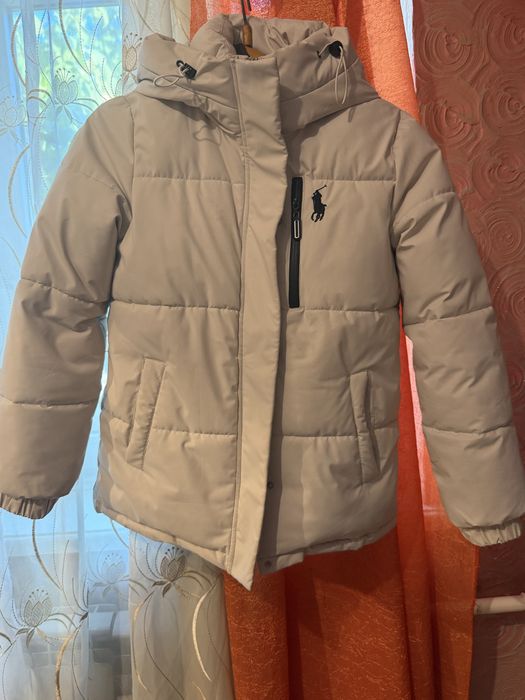продам куртки Размера 44-46