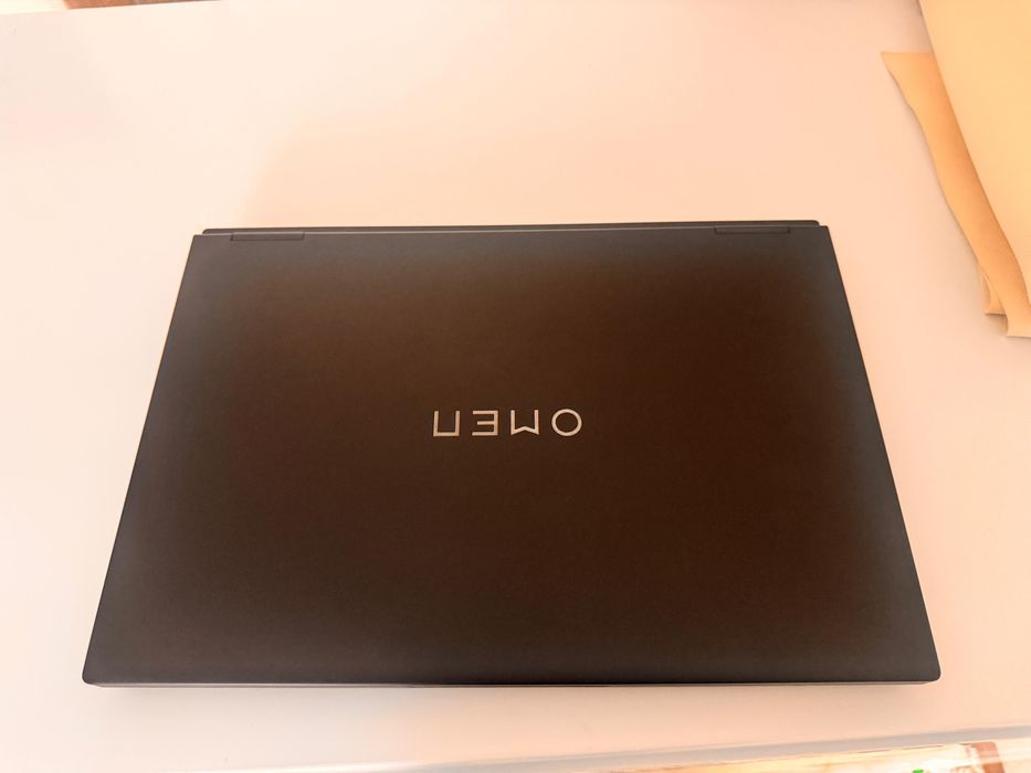 Игровой ноутбук HP OMEN (модель 81C38EA)