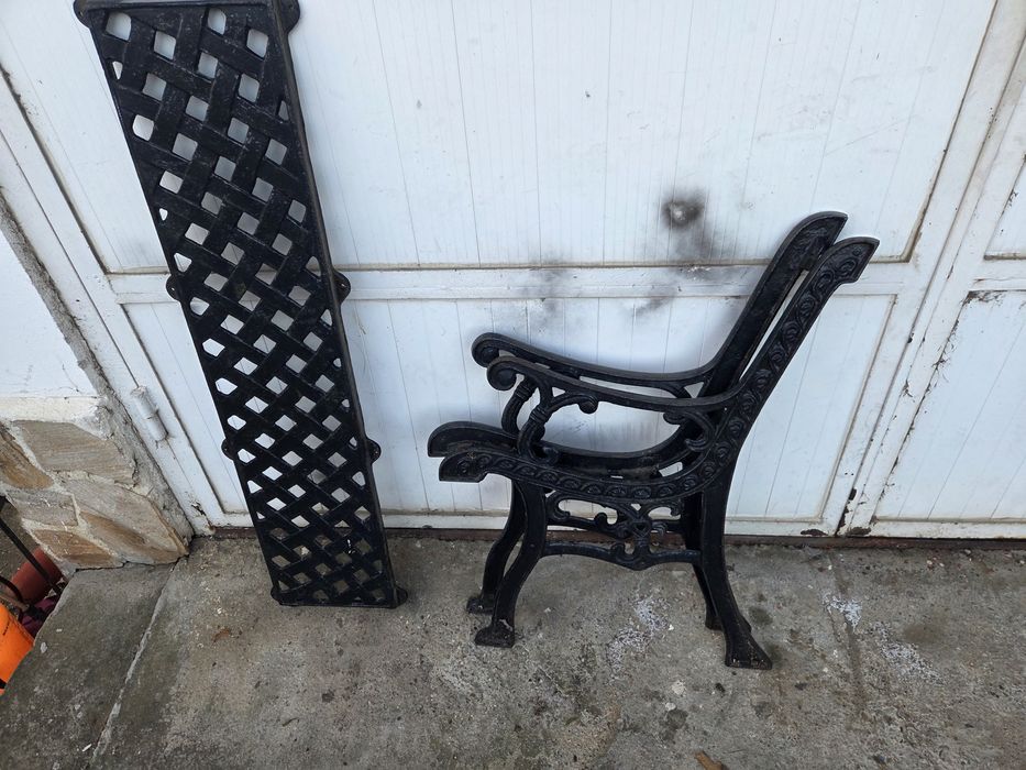 Пейка чугунени крака