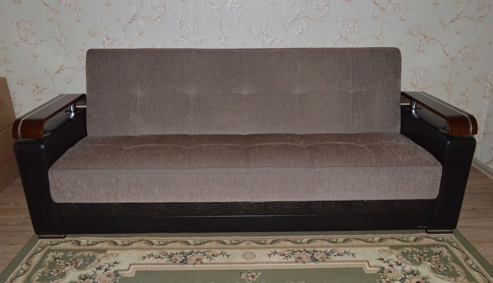 Диван   BELLONA.