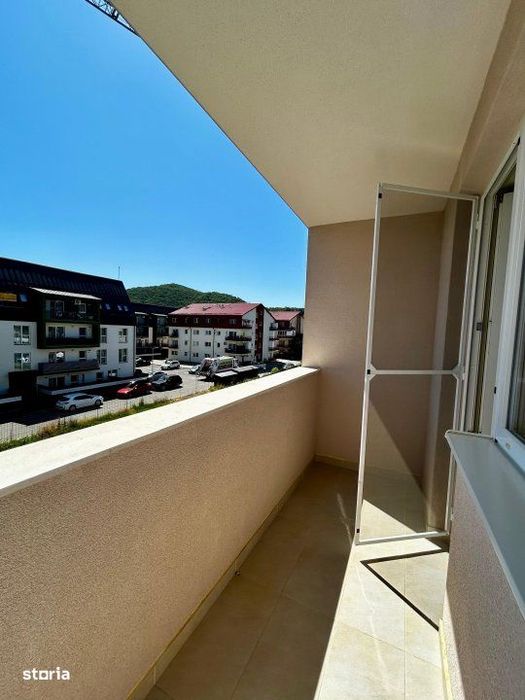 Apartament 2 camere, parcare, strada Cetatii-Floresti