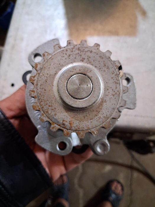 Продается помпа от Ваз 2114