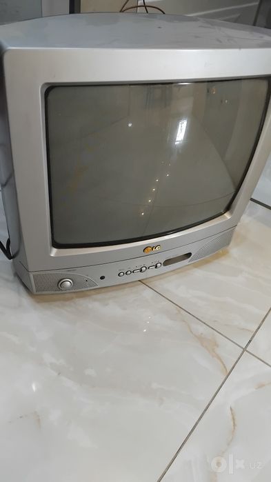Телевизор LG рабочий