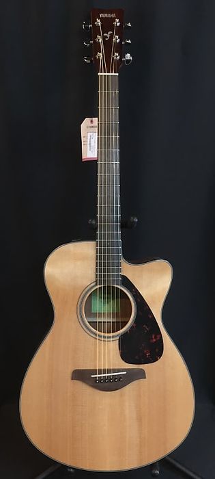 Yamaha Fsx800c electroacust