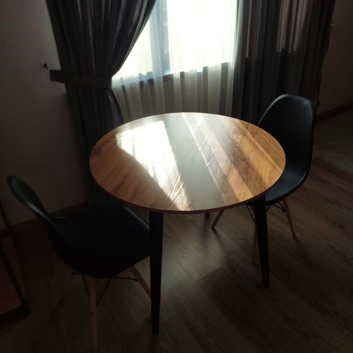 Stol dumaloq kafe va oshxonalar uchun стол для кафе и кухни