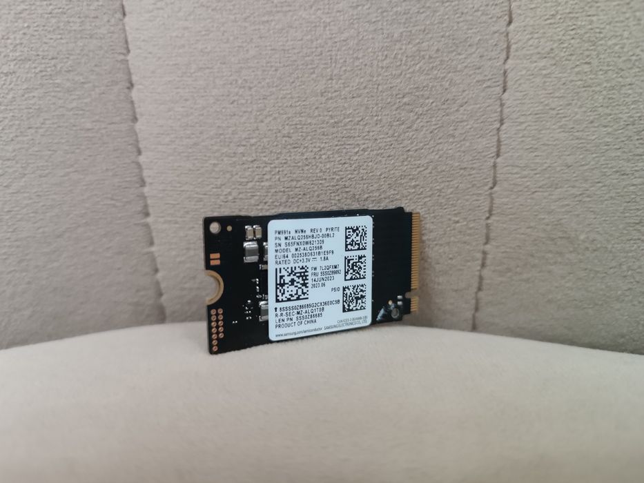 Samsung SSD M.2 256Гб.
