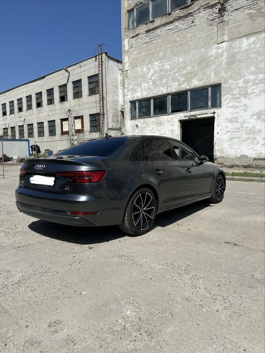 Audi A4 B9 2.0TDI