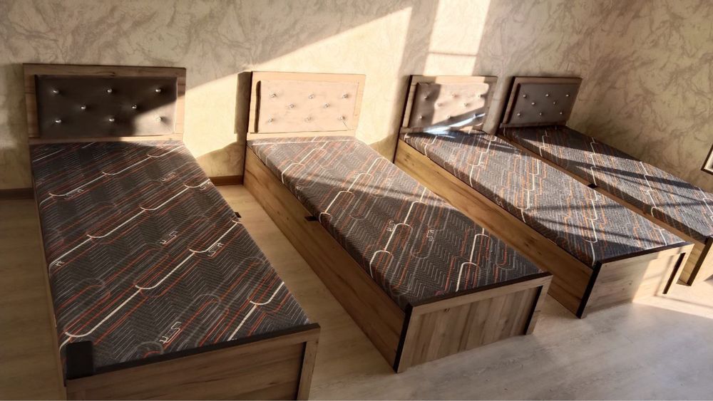 Бир кишилик краватлар аксияда капот механизимли