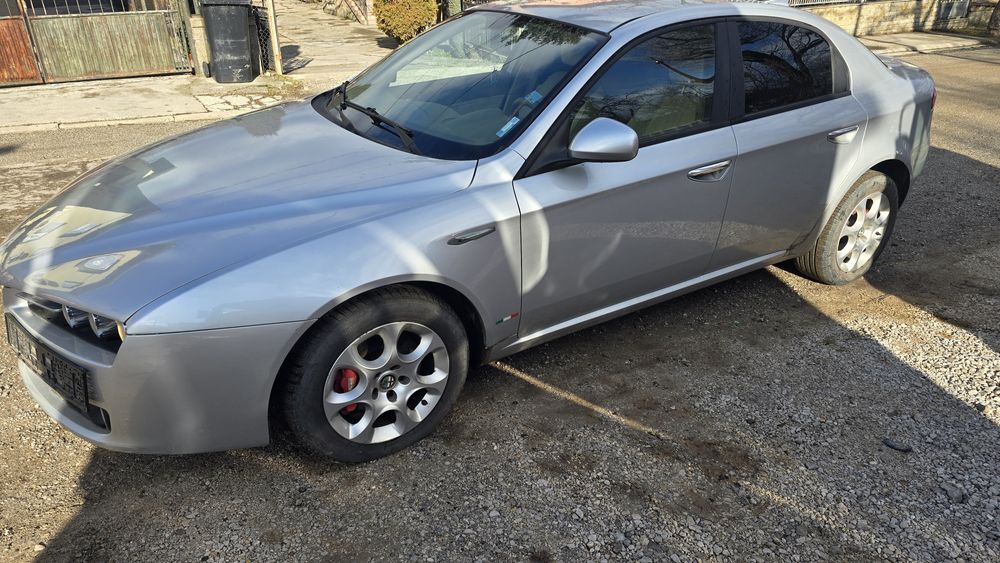 Алфа 159 1.9 150hp  на части или цяла