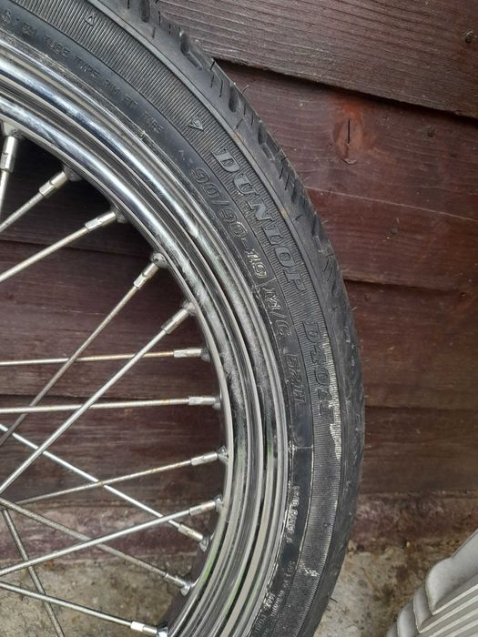 Roata fata motocicleta chopper