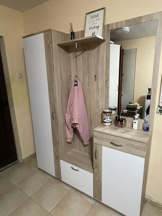 Антре с гардероб