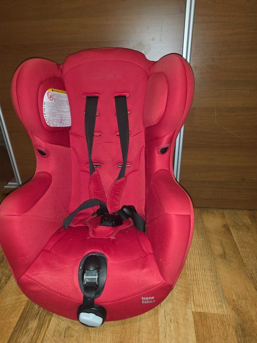 Детско столче за кола Bébé Confort Iseos Neo+