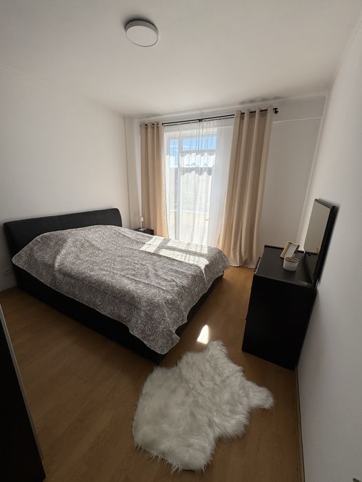 Inchiriez apartament in Reghin , B-dul Unirii,Bl.57 etaj 1