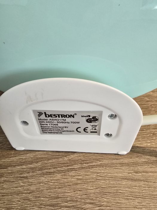 Гофретник цвят мента