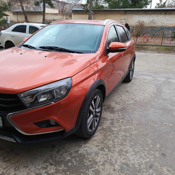 LADA VESTA SW CROSS 2019/ 1.6/ механика/ краска радной/ ҳолати зор