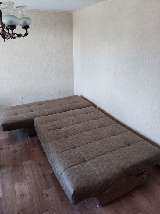 Диван кровать с оттоманкой