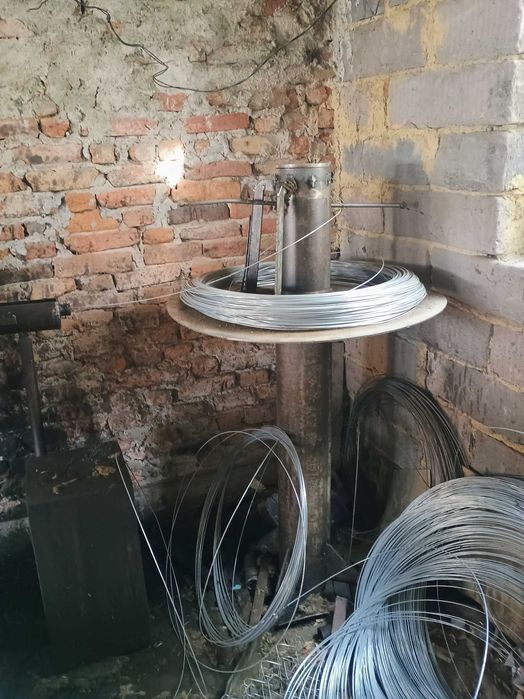 Masina de impletit plasa gard.