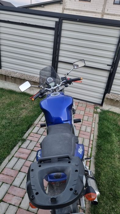 Suzuki sv650 k4 naked