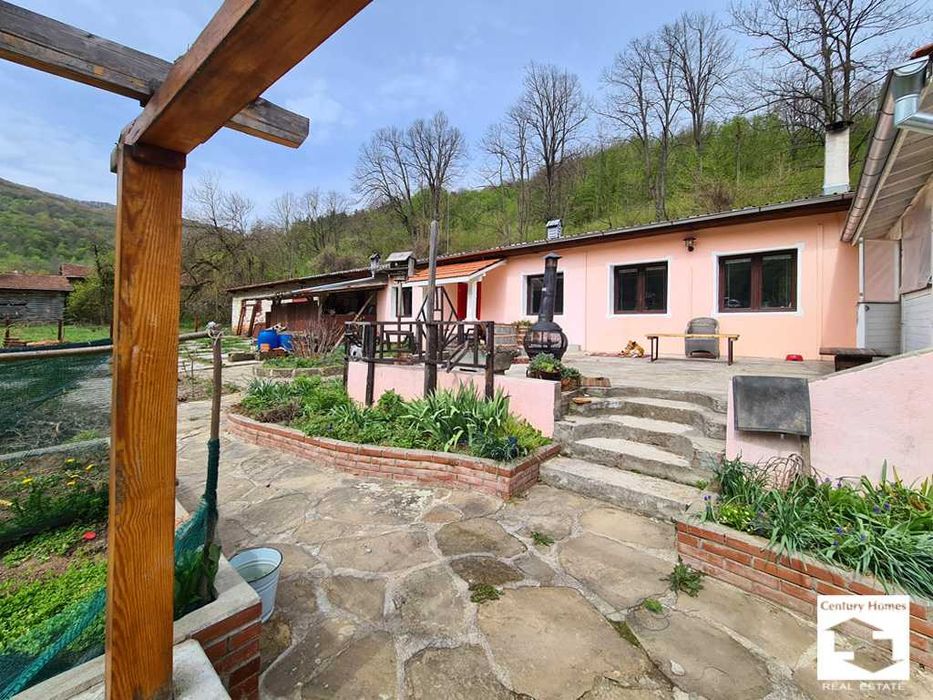 Продава се Къща в с. Бойновци, Област Габрово - 112 кв.м за 759 €/кв.м - Снимка #1