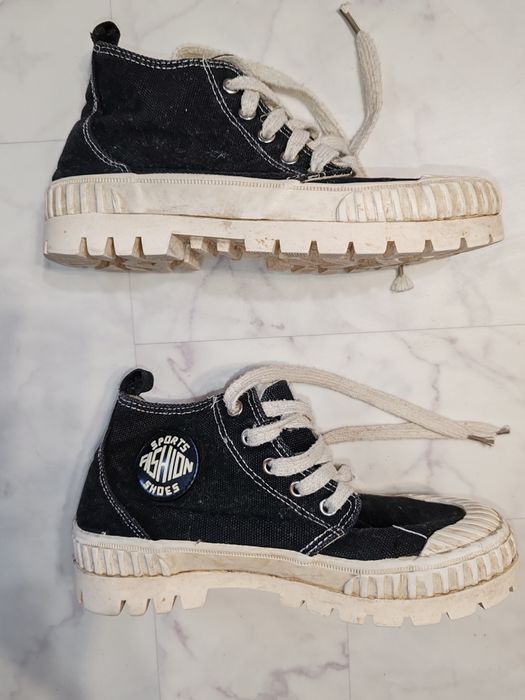 Продам кеды детские