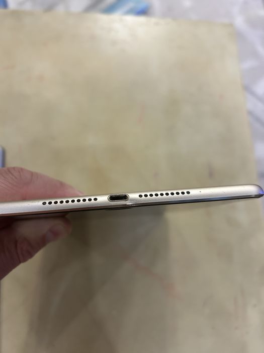 Планшеты яблоко)