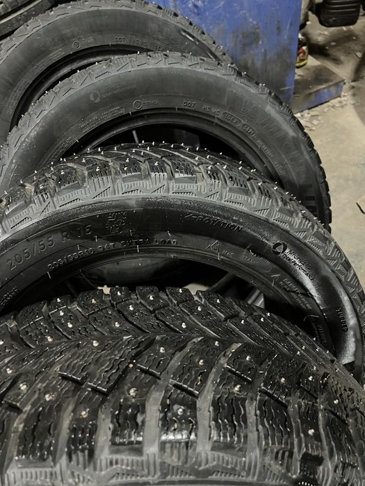Продам 205/55R16 michelin