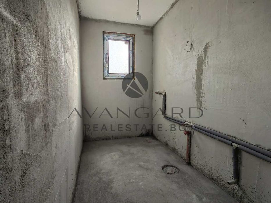 Продава се Тристаен апартамент в с. Белащица, Област Пловдив - 108 кв.м за 1500 €/кв.м - Снимка #3