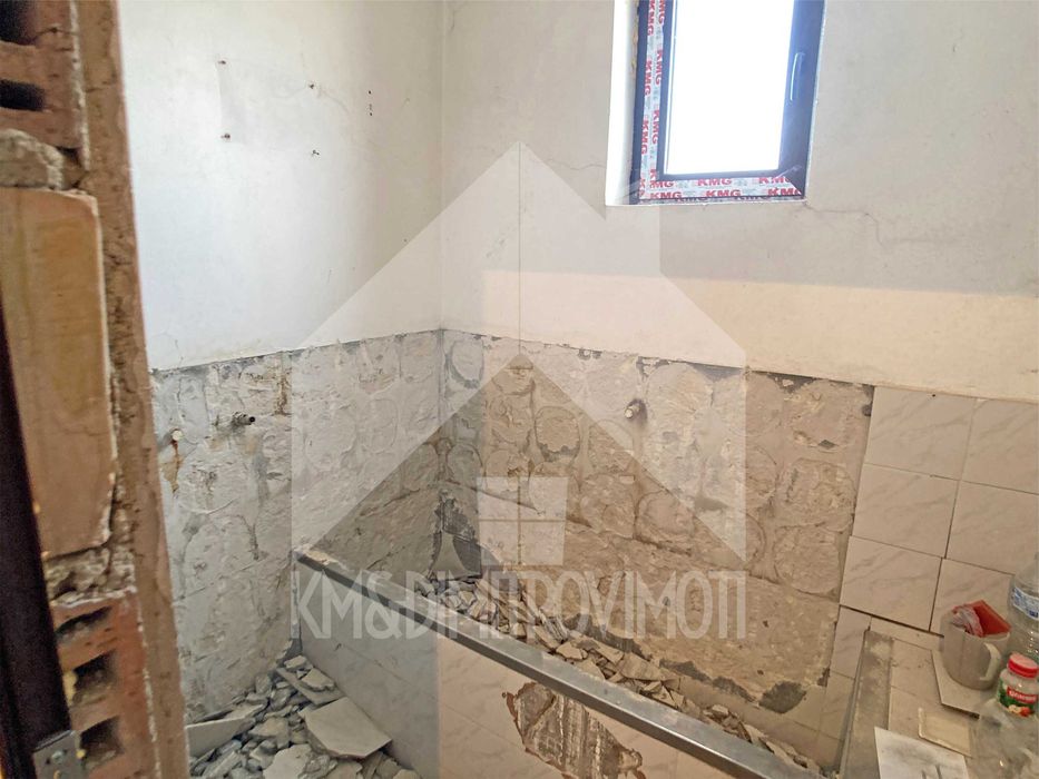 Продава се Етаж от къща в Нови пазар - 117 кв.м за 567 €/кв.м - Снимка #14