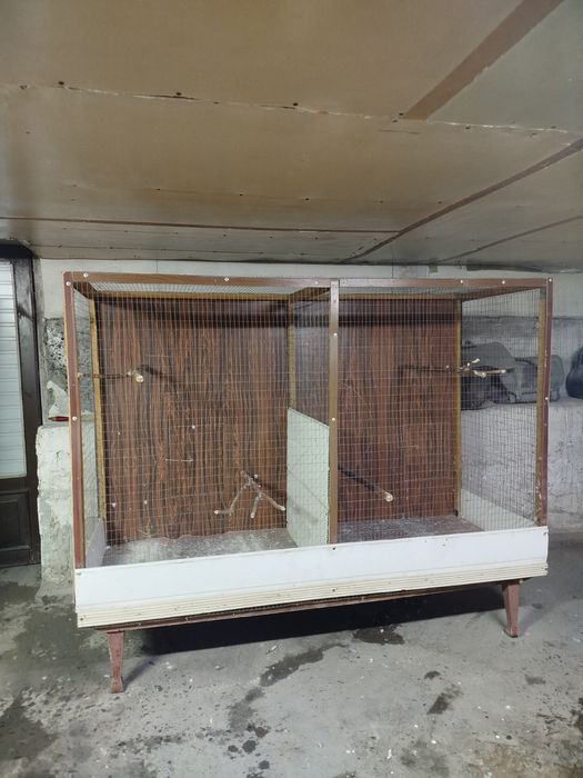 Qafas chotki qilib yasalgan