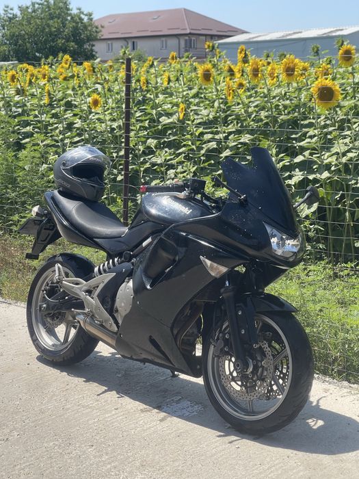 Vand kawasaki er6f motor defect