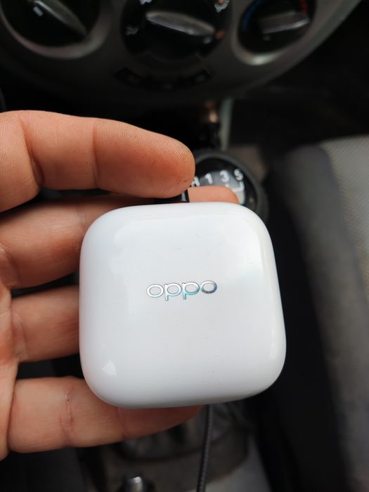 Наушники блютуз  oppo