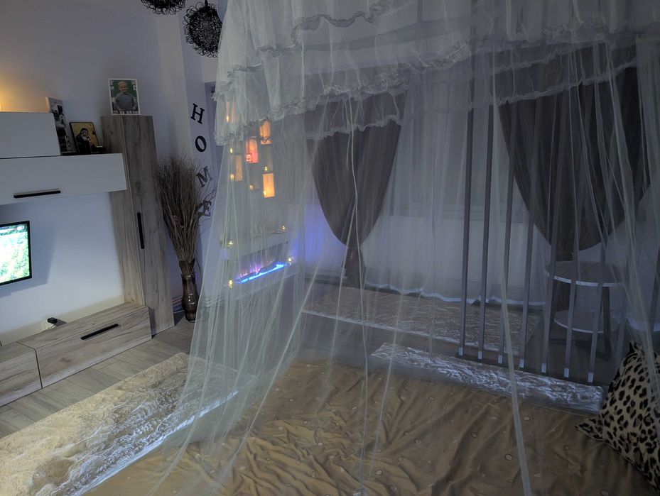 Ofer spre închiriere garsonieră situată în zona Petrosani