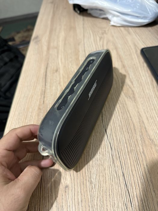 Bose Soundlink Flex портативная Bluetooth-колонка.