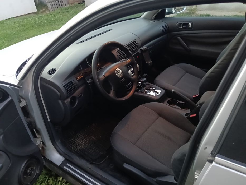 VOLKSWAGEN Passat 2003 — imagine 2
