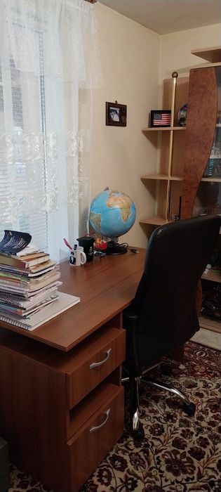 Продава масивна къща в гр. Ловеч, кв. Вароша