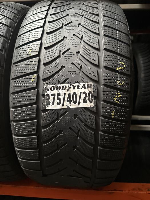 275/40/20 goodyear mixte