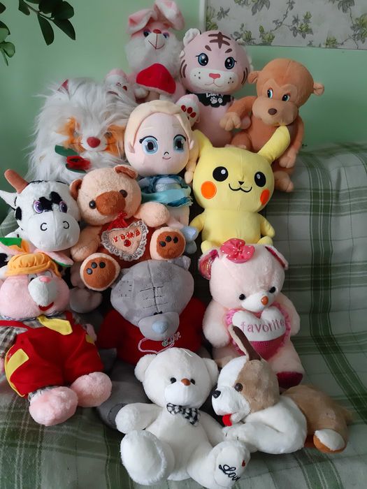 Мягкие  игрушки  700 тнг.