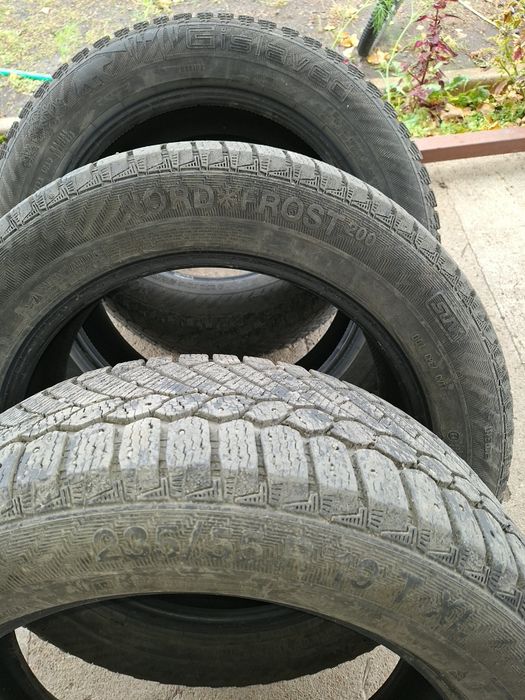 Шины зима 235/55 R19