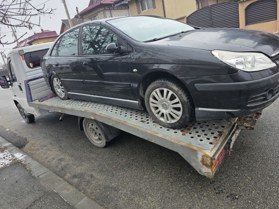 Dezmembrez Citroen c5  2.0 hdi